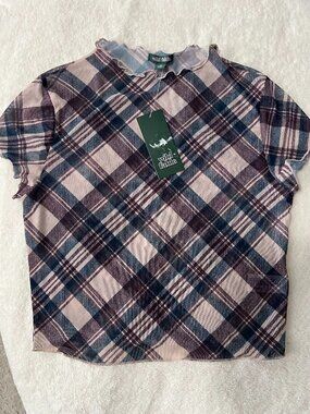 Purpleish mesh top in XS - new with tag